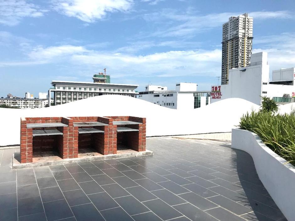 Hotel Avisa At The Wave Malacca Exterior foto